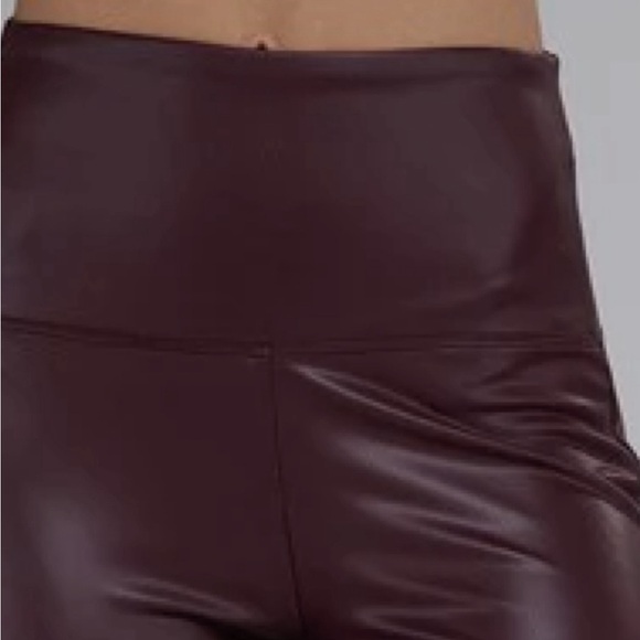 Zenana High rise faux leather Leggings - Picture 2 of 5